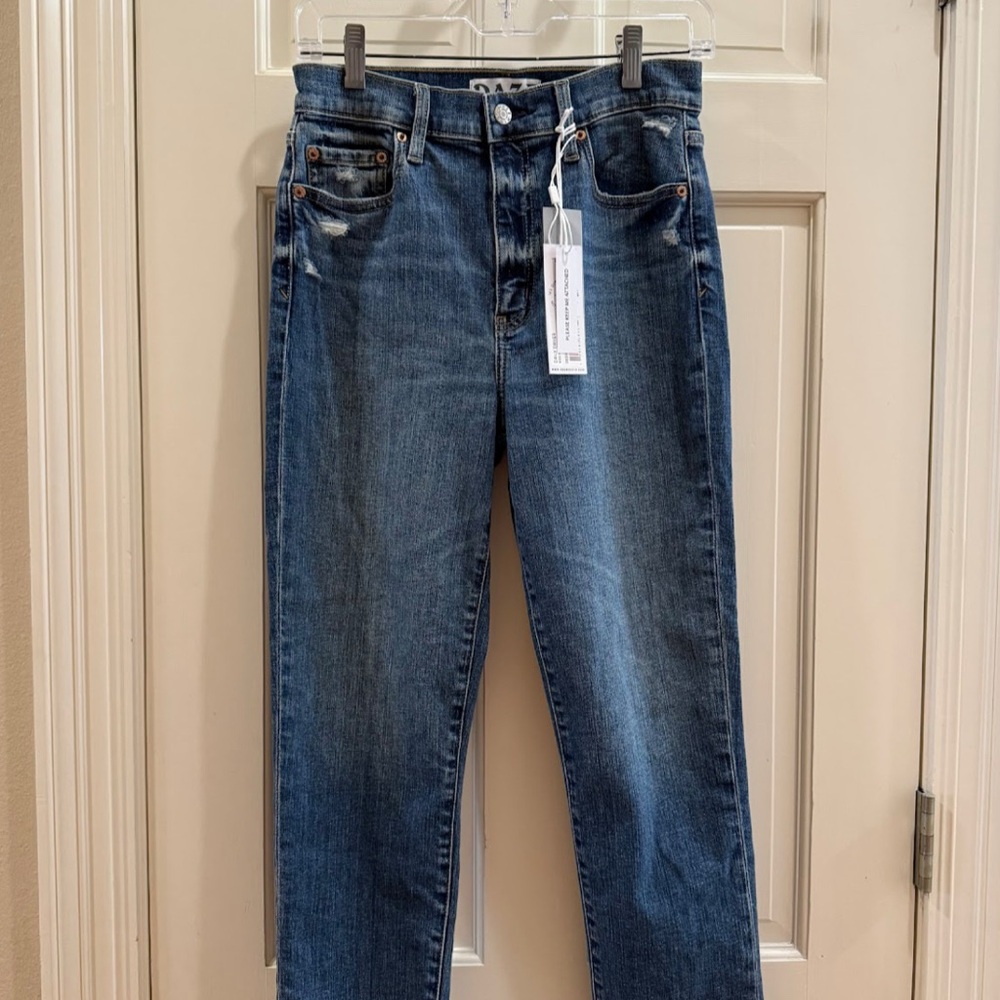 Blue Straight Leg Jeans with High-Rise Waist